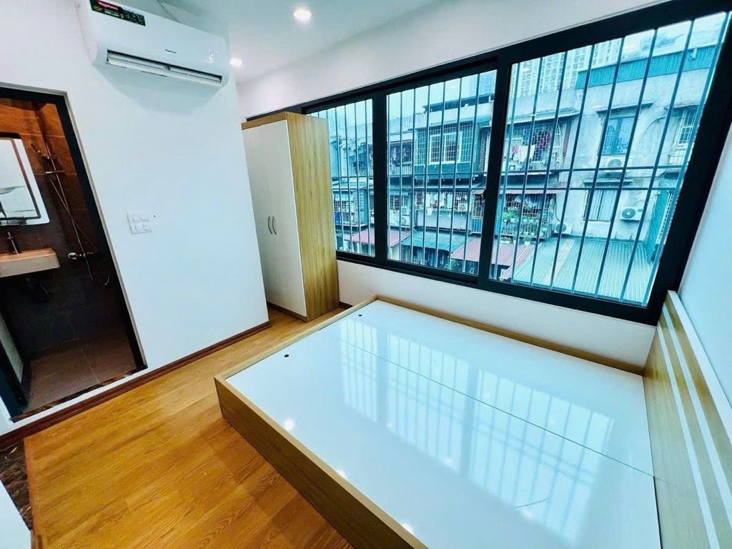 Bán nhà Nguyễn Trãi - diện tích 19.5m2 1 tầng - 2 mặt thoáng - giá 1,1 tỷ