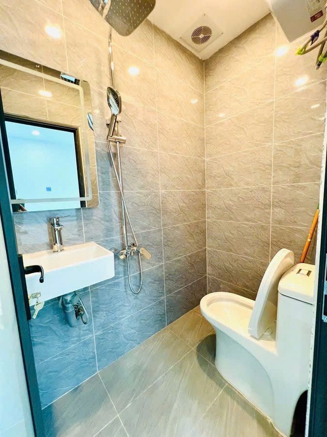 Bán nhà Nguyễn Trãi - diện tích 19.5m2 1 tầng - 2 mặt thoáng - giá 1,1 tỷ