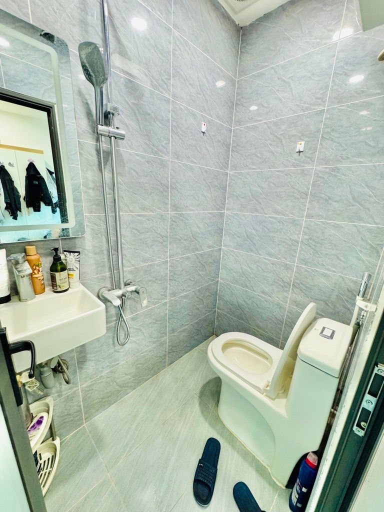 Bán nhà Nguyễn Trãi - diện tích 19.5m2 1 tầng - 2 mặt thoáng - giá 1,1 tỷ