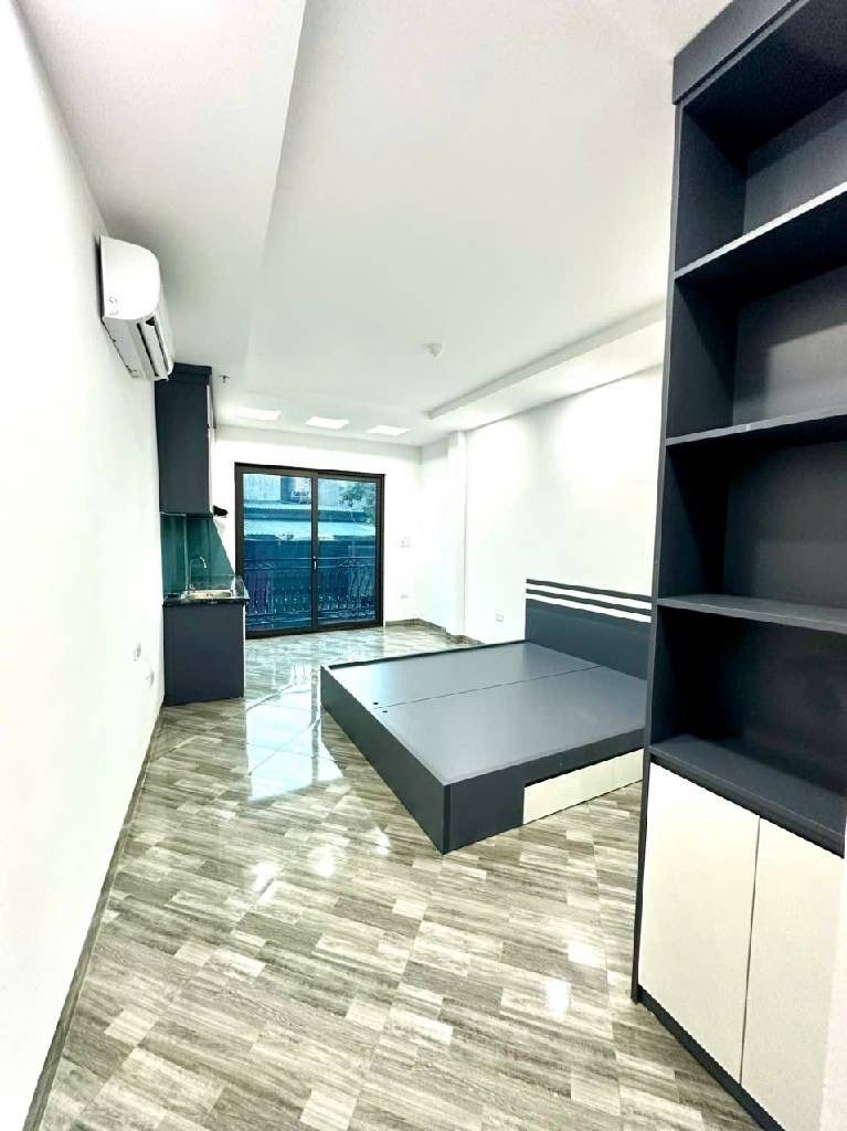 Bán nhà Ngọc Hồi - diện tích 67m2 6 tầng - ô tô đỗ cửa - giá 14,5 tỷ