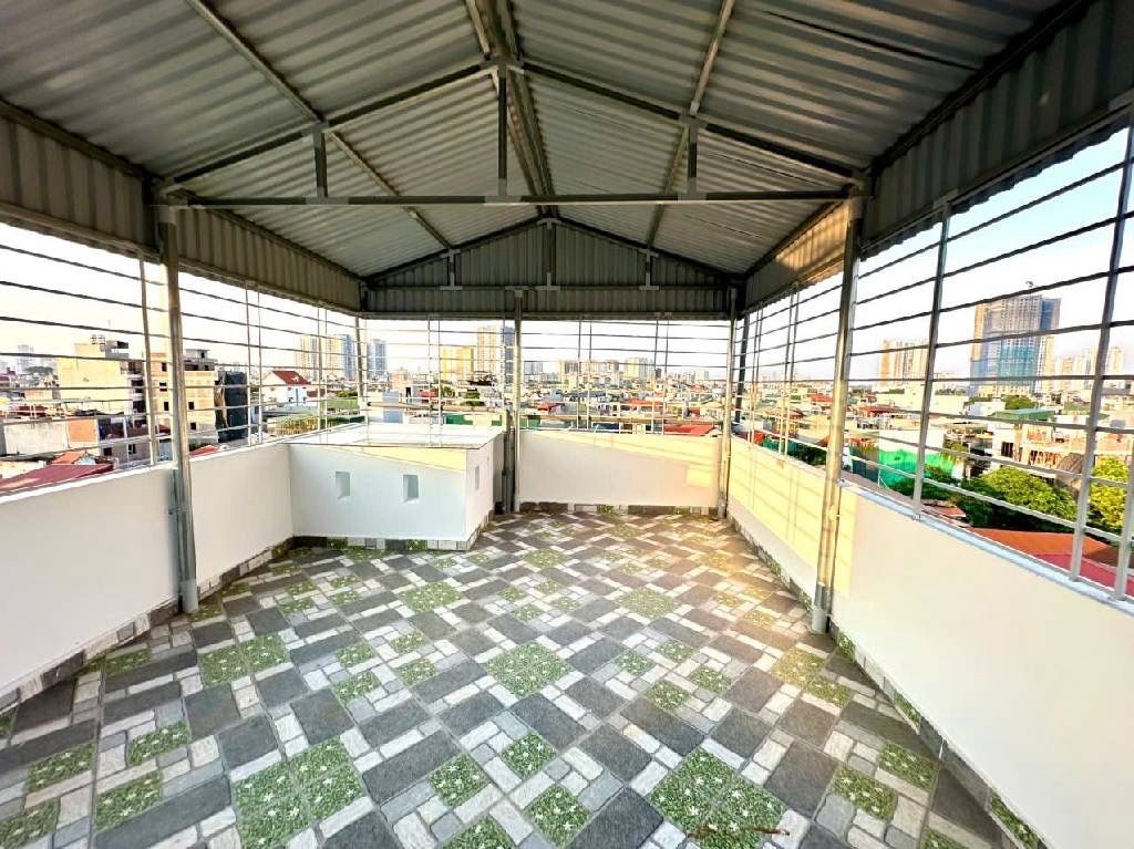 Bán nhà Ngọc Hồi - diện tích 67m2 6 tầng - ô tô đỗ cửa - giá 14,5 tỷ