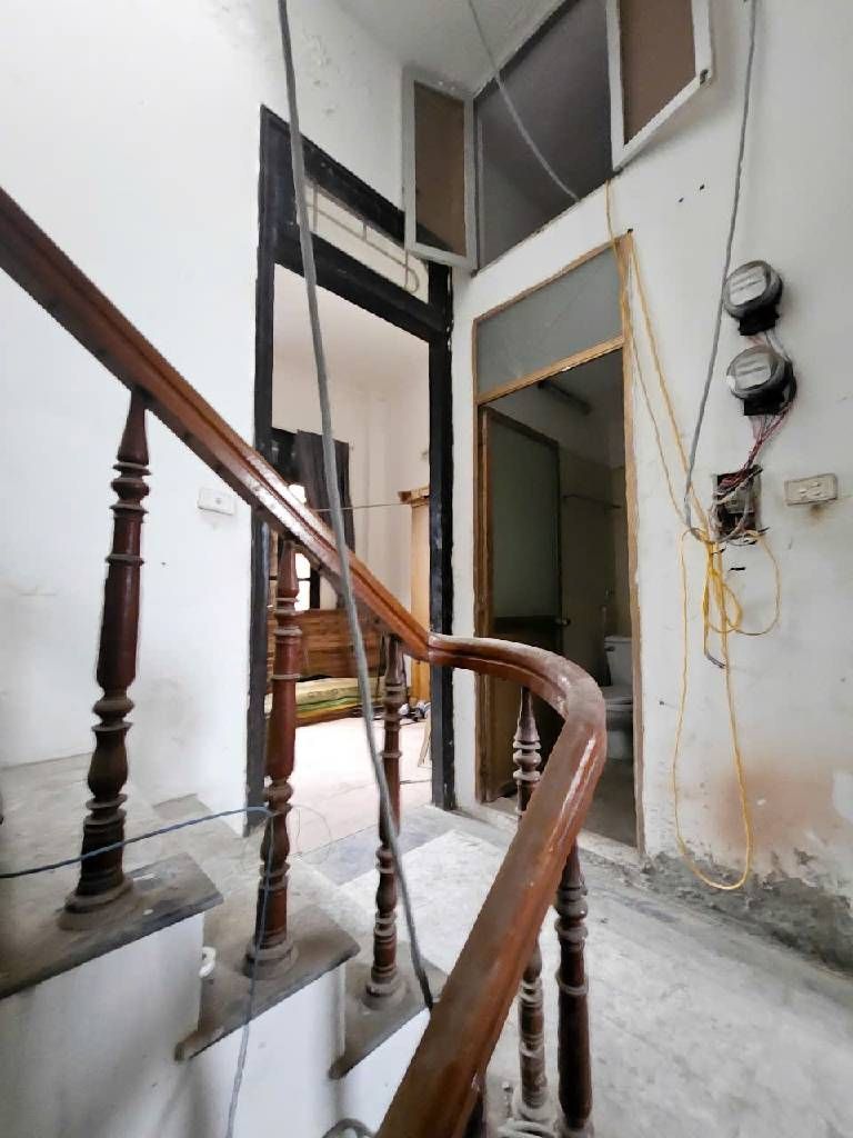 Bán nhà Đông Thiên - diện tích 52.8m2 5 tầng - Mặt tiền to - giá 9,8 tỷ