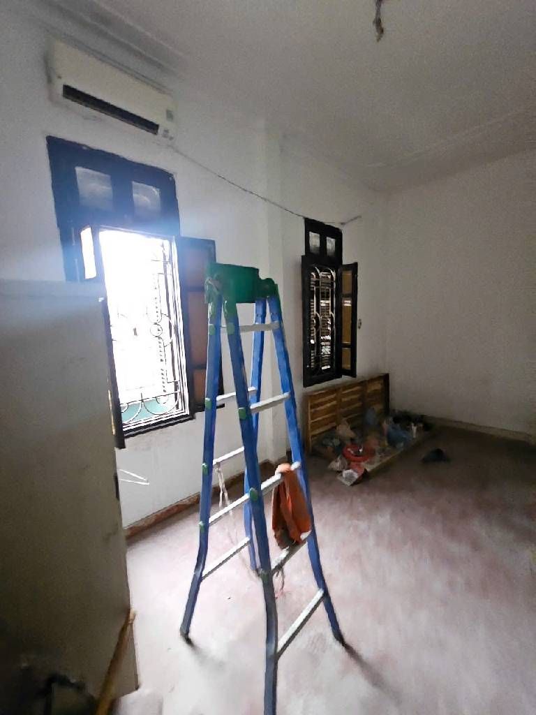 Bán nhà Đông Thiên - diện tích 52.8m2 5 tầng - Mặt tiền to - giá 9,8 tỷ