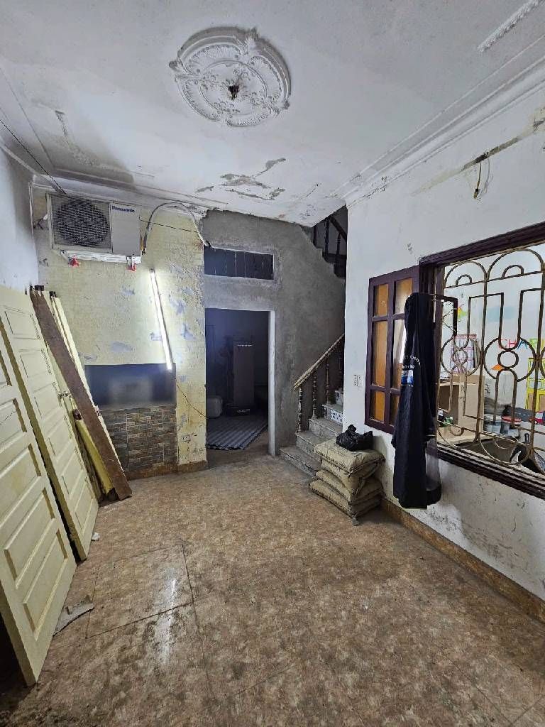 Bán nhà Đông Thiên - diện tích 52.8m2 5 tầng - Mặt tiền to - giá 9,8 tỷ