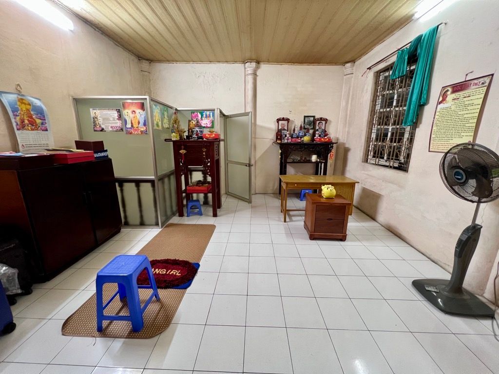 Bán nhà Tô Hiến Thành - diện tích 32m2 3 tầng - Nhà cách mặt phố khoảng 8m - giá 11,9 tỷ