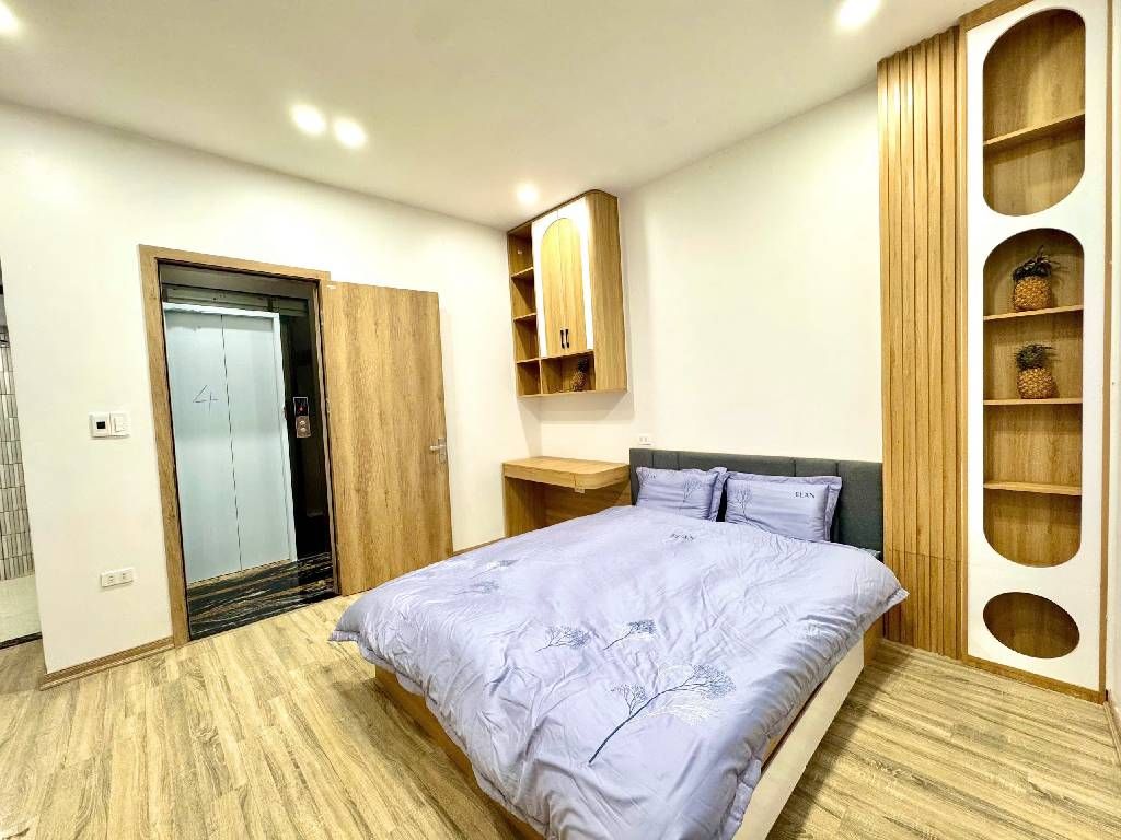 Bán nhà Lê Thanh Nghị - diện tích 26m2 6 tầng - Lô góc, kinh doanh - giá 11,8 tỷ