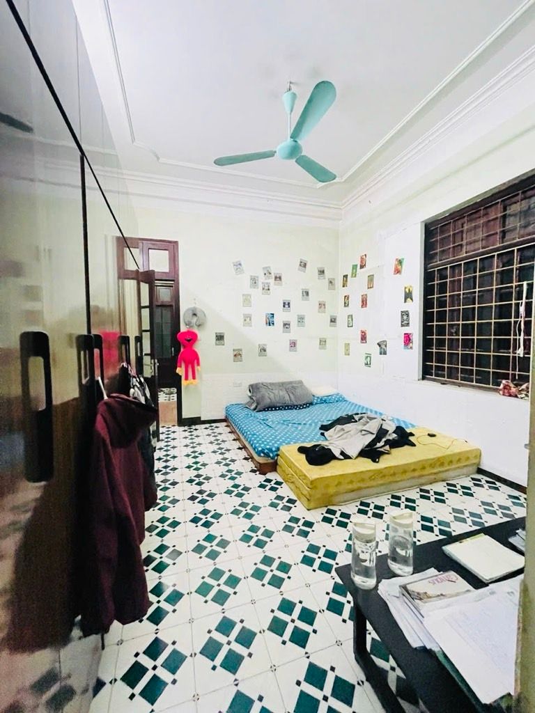 Bán nhà Minh Khai - diện tích 97m2 3 tầng - Lô góc, gần ô tô - giá 17,9 tỷ