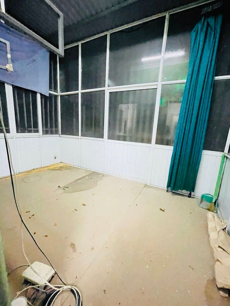 Bán nhà Minh Khai - diện tích 97m2 3 tầng - Lô góc, gần ô tô - giá 17,9 tỷ