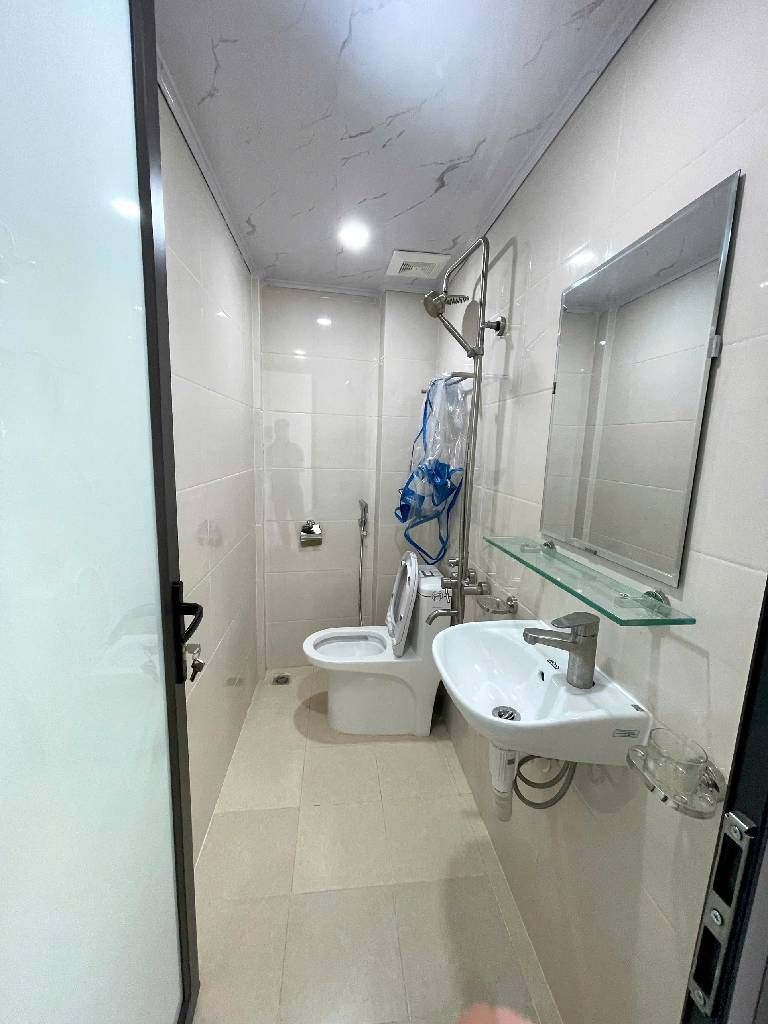 Bán nhà Vĩnh Hưng - diện tích 35m2 2 tầng - Ô TÔ ĐỖ CỬA - giá 2,99 tỷ