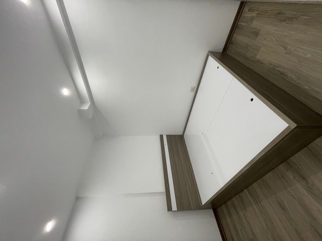 Bán nhà Hồ Linh Đàm - diện tích 39,3m2 4 tầng - Ô tô đỗ sảnh - giá 4,25 tỷ