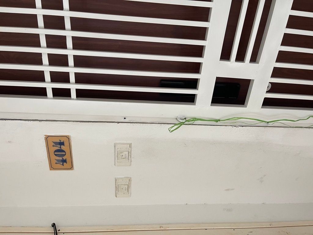 Bán nhà Hồ Linh Đàm - diện tích 39,3m2 4 tầng - Ô tô đỗ sảnh - giá 4,25 tỷ