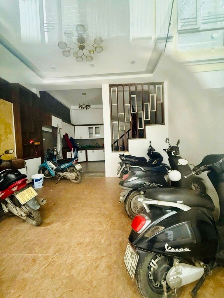 Bán nhà Nam Dư - diện tích 50m2 4 tầng - Lô góc hiếm - giá 6 tỷ