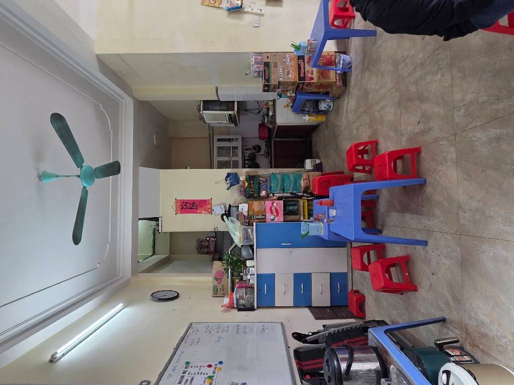 Bán nhà Vũ Hữu - diện tích 34m2 3 tầng - Mặt phố, lô góc - giá 5,1 tỷ