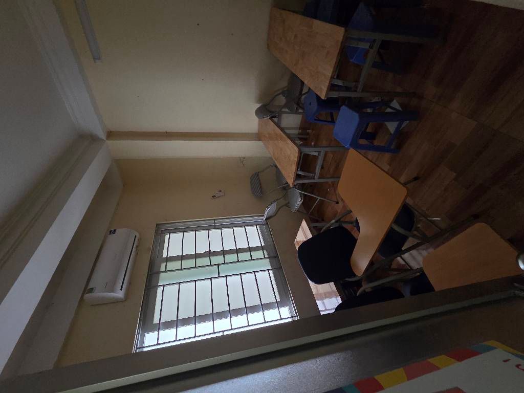 Bán nhà Vũ Hữu - diện tích 34m2 3 tầng - Mặt phố, lô góc - giá 5,1 tỷ