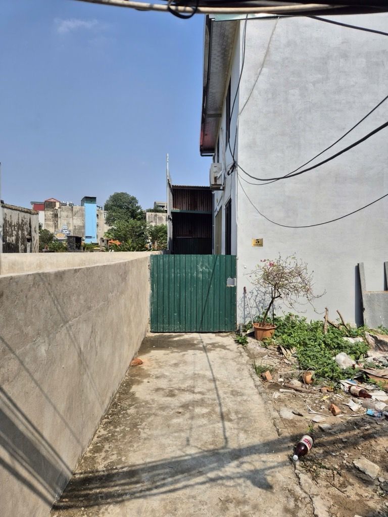 Bán nhà Định Công Hạ - diện tích 65.5m2 1 tầng - Đất đã có quây tôn - giá 1,8 tỷ