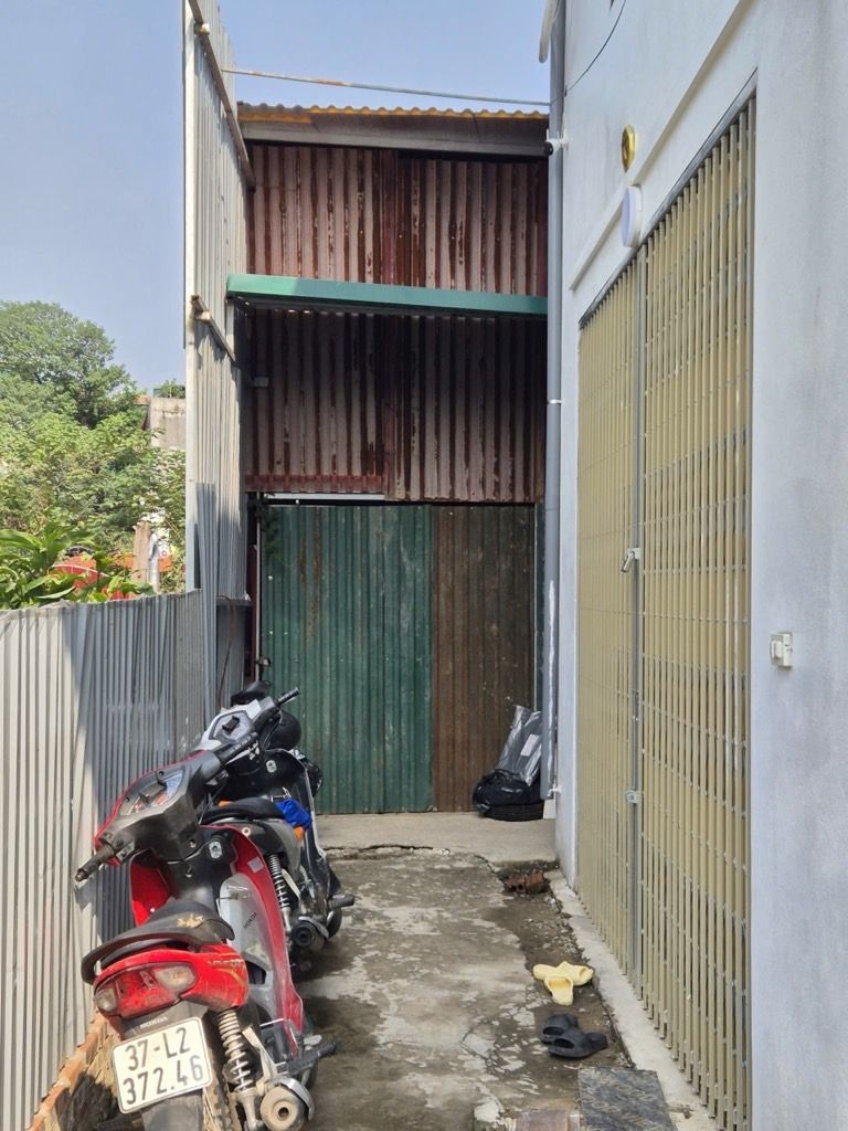 Bán nhà Định Công Hạ - diện tích 65.5m2 1 tầng - Đất đã có quây tôn - giá 1,8 tỷ