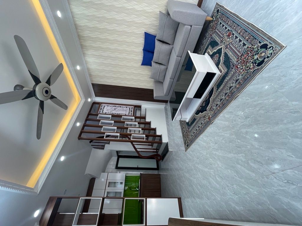 Bán nhà Nguyễn Khoái - diện tích 30m2 5 tầng - Ngõ 3 gác vào tận cửa - giá 6,98 tỷ