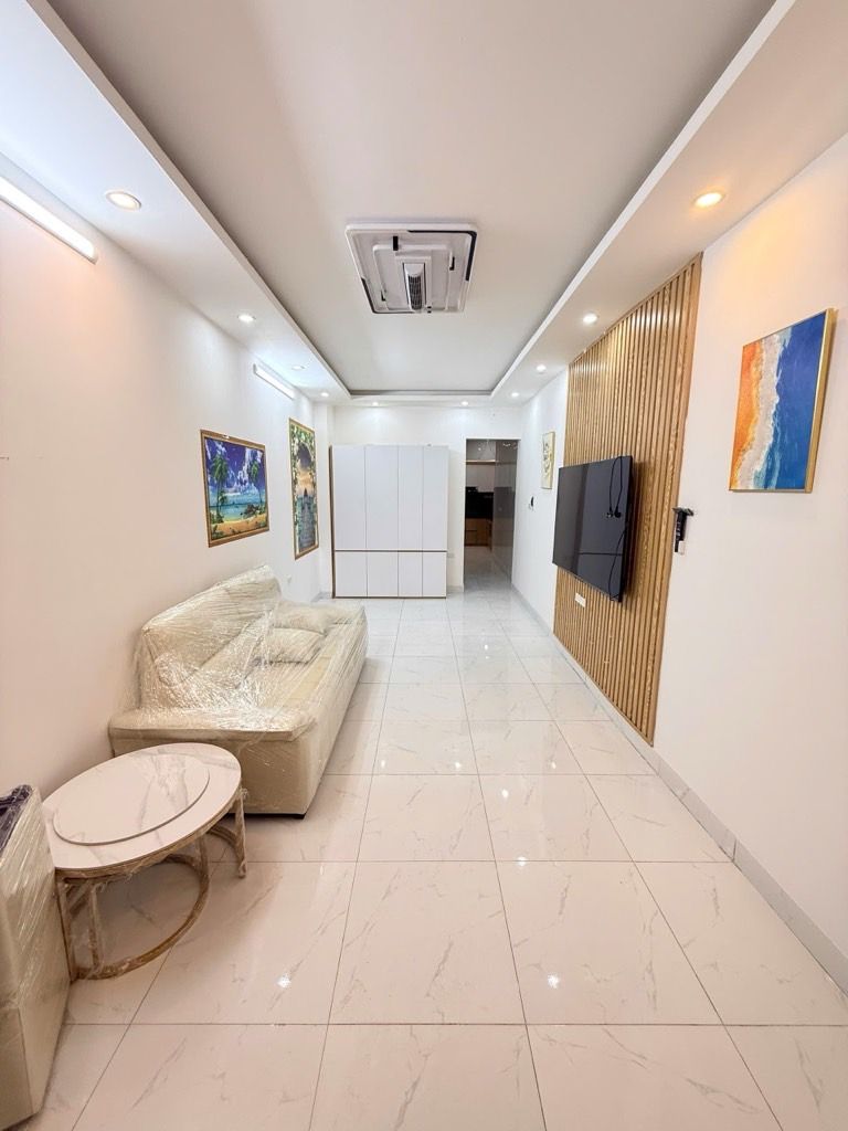 Bán nhà Ngõ Hoà Bình - diện tích 45.5m2 3 tầng - Nhà mới full nội thất - giá 8,8 tỷ