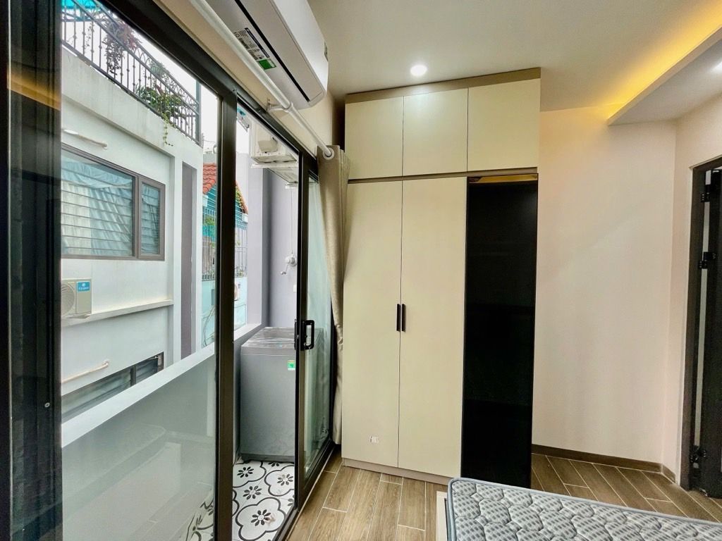 Bán nhà Dương Văn Bé - diện tích 61m2 6 tầng - Cực hiếm - giá 16,0 tỷ