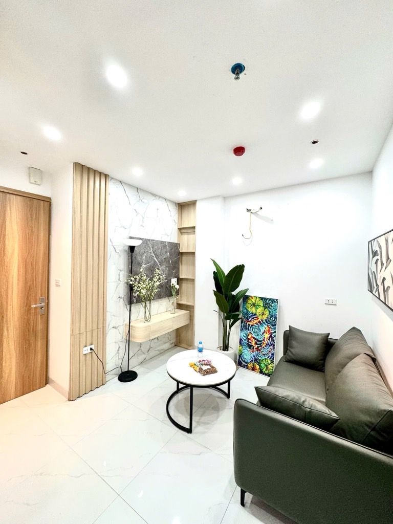 Bán nhà Ngõ Hoàng An - diện tích 50m2 3 tầng - Căn hộ mới, nội thất đẹp - giá 2,5 tỷ