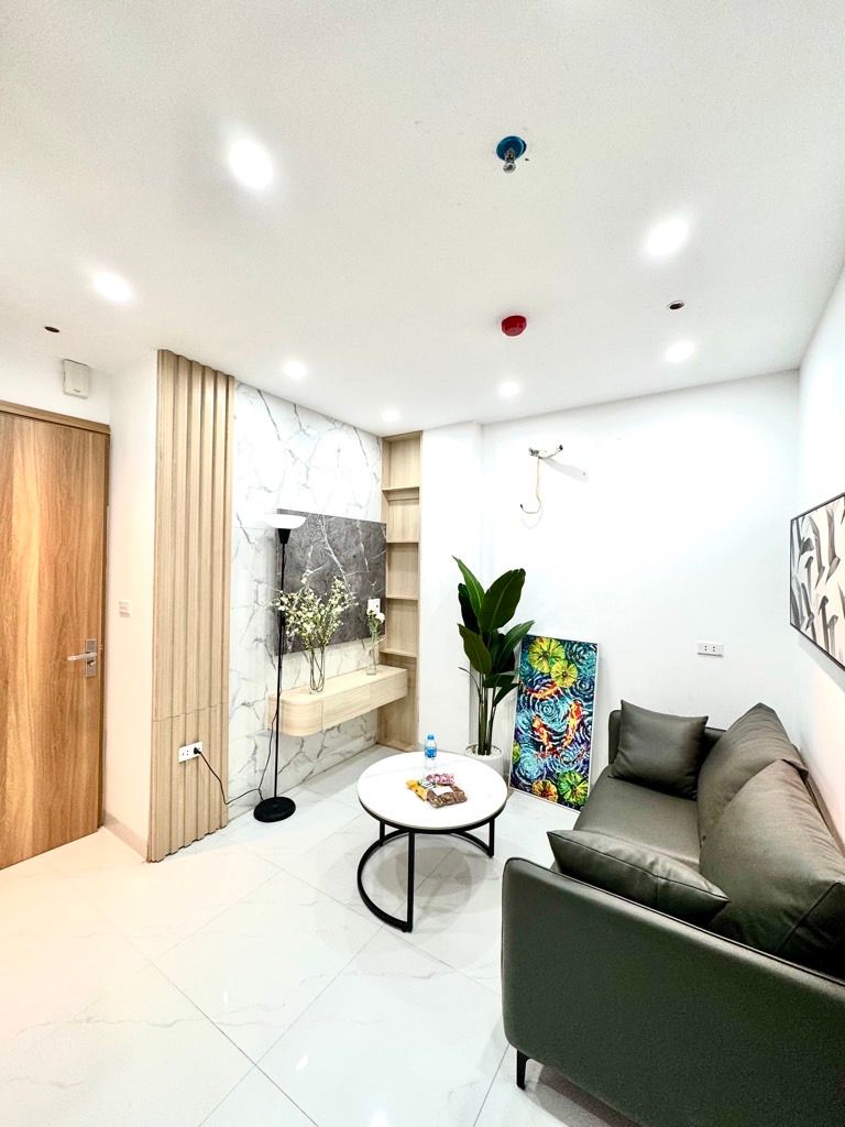 Bán nhà Ngõ Hoàng An - diện tích 50m2 3 tầng - Căn hộ mới, nội thất đẹp - giá 2,5 tỷ