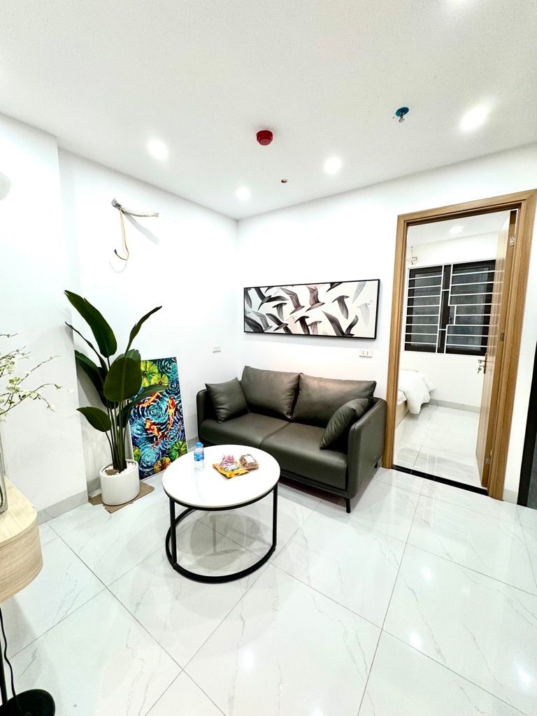 Bán nhà Ngõ Hoàng An - diện tích 50m2 3 tầng - Căn hộ mới, nội thất đẹp - giá 2,5 tỷ