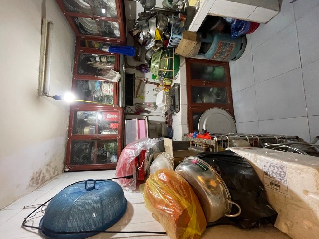 Bán nhà Định Công Thượng - diện tích 36m2 2 tầng - Căn nhà cấp 4 nhỏ xinh - giá 1,75 tỷ