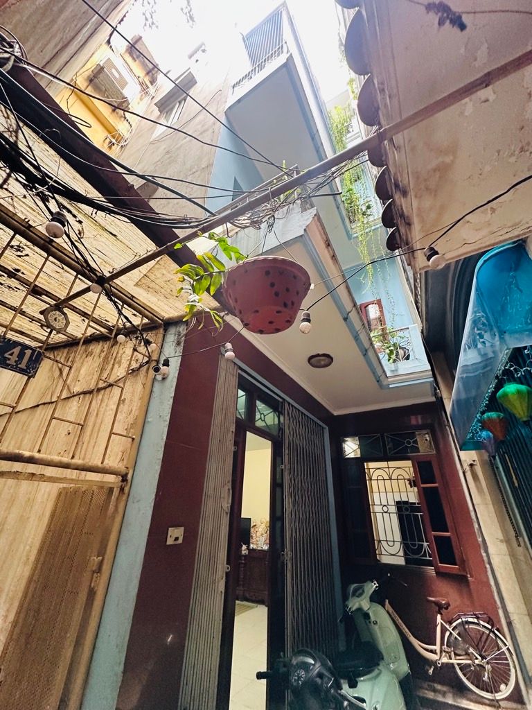 Bán nhà Lương Sử A - diện tích 35,8m2 4 tầng - Lô góc - giá 8 tỷ