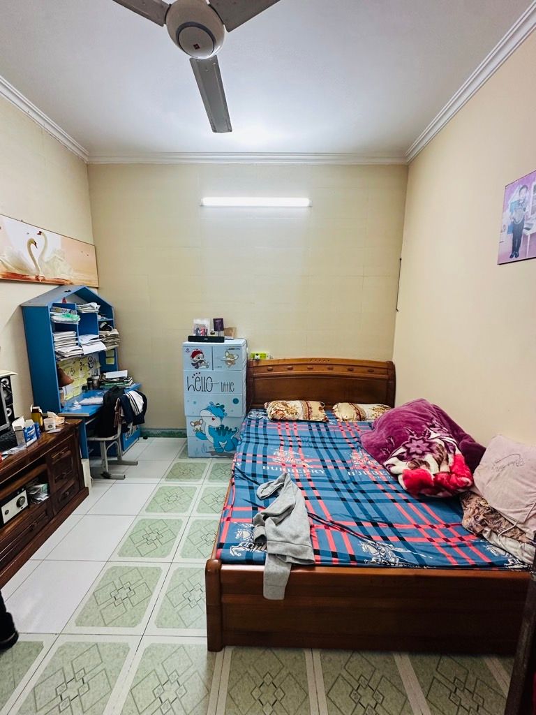 Bán nhà Lương Sử A - diện tích 35,8m2 4 tầng - Lô góc - giá 8 tỷ