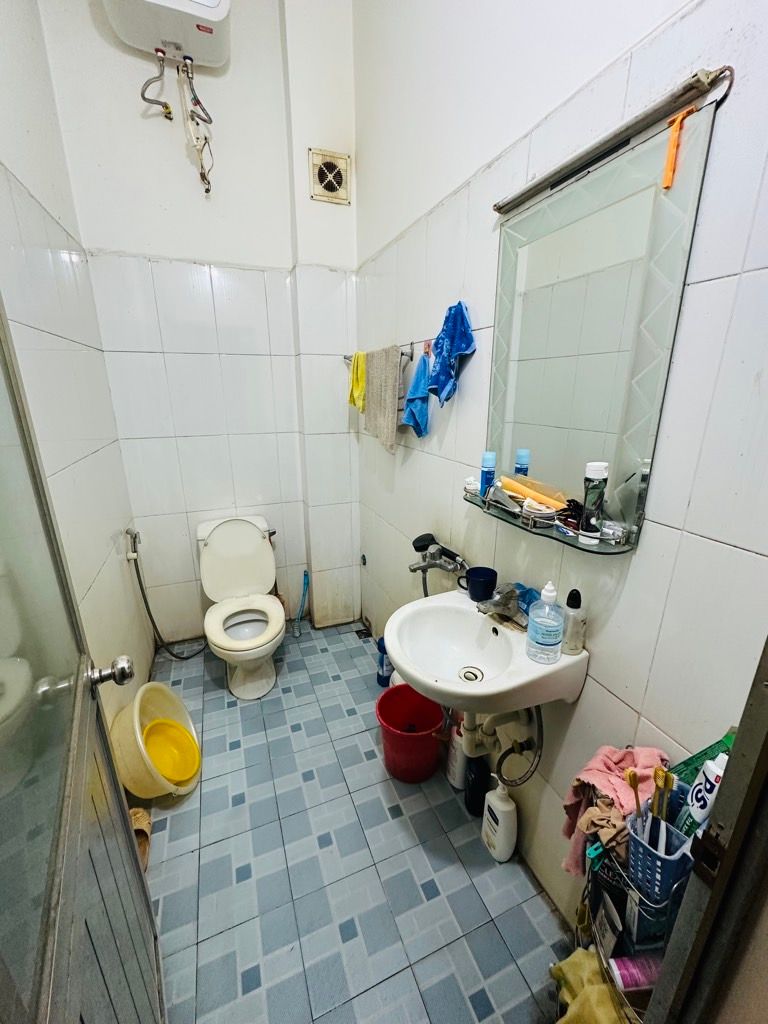 Bán nhà Lương Sử A - diện tích 35,8m2 4 tầng - Lô góc - giá 8 tỷ