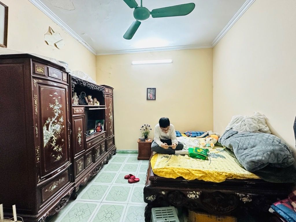 Bán nhà Lương Sử A - diện tích 35,8m2 4 tầng - Lô góc - giá 8 tỷ