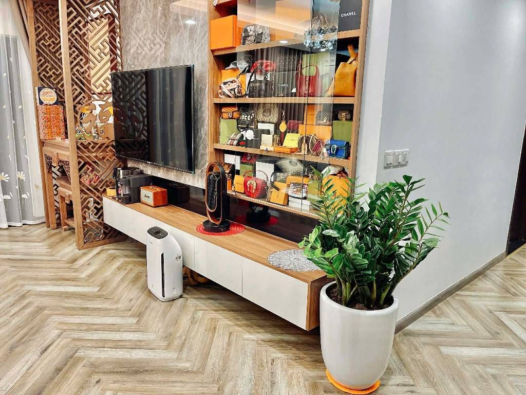 Bán nhà Nguyễn Trãi - diện tích 129m2 26 tầng - Căn góc view ngã tư - giá 14,9 tỷ