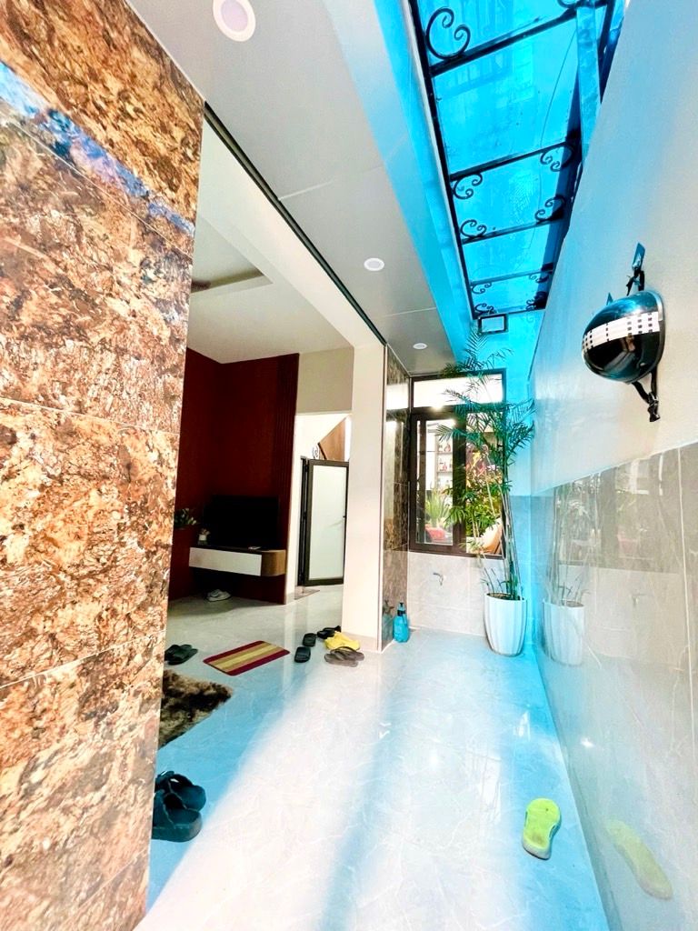 Bán nhà Hoà Bình - diện tích 41.1m2 4 tầng - Nhà mới tầm tiền diện tích đủ công năng không có đối thủ - giá 8,5 tỷ