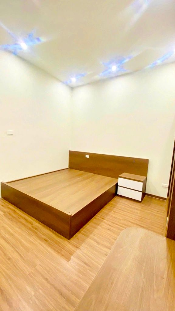 Bán nhà Hoà Bình - diện tích 41.1m2 4 tầng - Nhà mới tầm tiền diện tích đủ công năng không có đối thủ - giá 8,5 tỷ