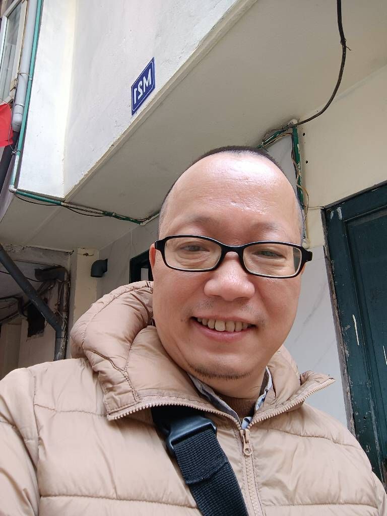 Bán nhà Bùi Ngọc Dương - diện tích 36m2 1 tầng - Nhà tập thể 2 mặt ngõ thoáng - giá 3,5 tỷ