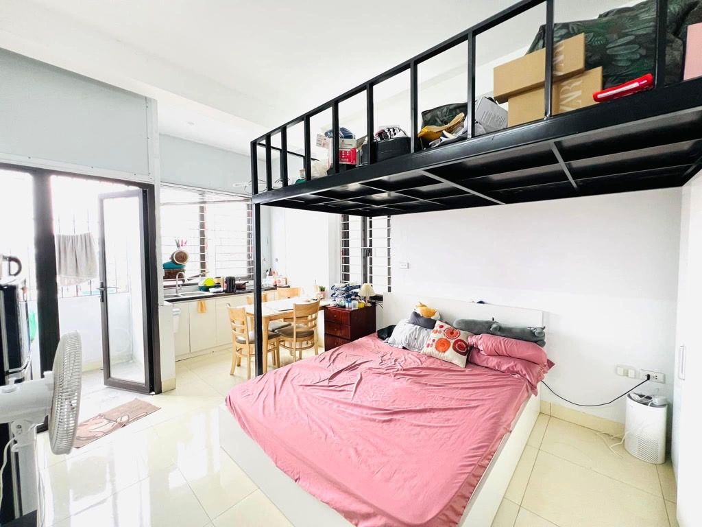 Bán nhà Nguyễn Trãi - diện tích 78m2 7 tầng - Thang máy, ngõ nông gần phố - giá 20 tỷ