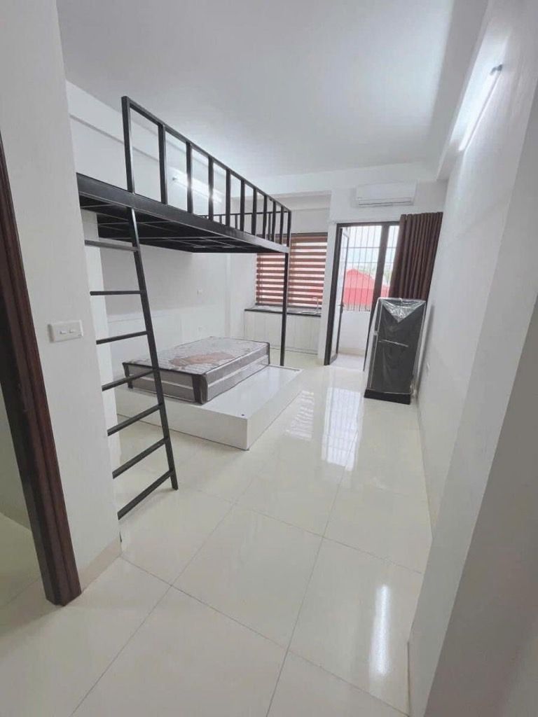 Bán nhà Nguyễn Trãi - diện tích 78m2 7 tầng - Thang máy, ngõ nông gần phố - giá 20 tỷ