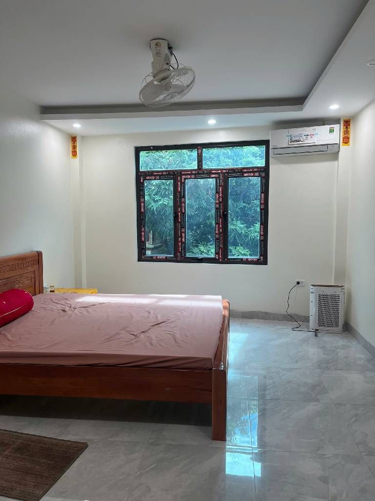 Bán nhà Nguyễn Khoái - diện tích 30m2 4 tầng - Ngõ ô tô - giá 5,9 tỷ