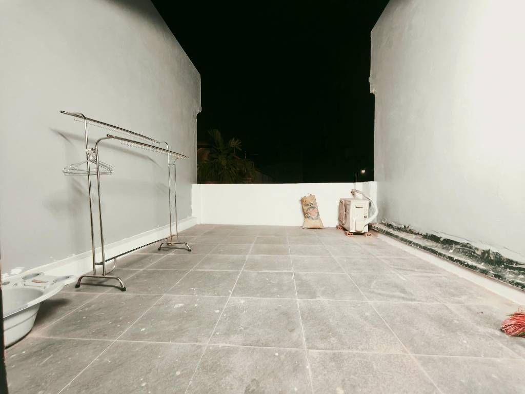 Bán nhà Nguyễn Khoái - diện tích 30m2 4 tầng - Ngõ ô tô - giá 5,9 tỷ