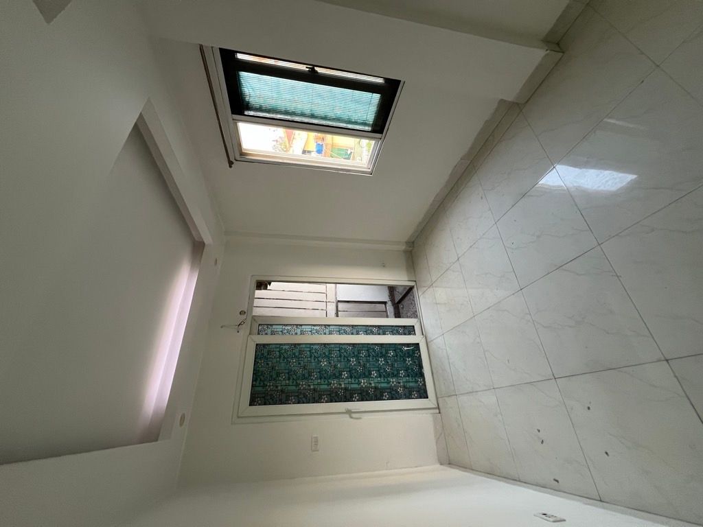 Bán nhà Vân Hồ - diện tích 50m2 6 tầng - Lô góc ô tô đỗ cổng - giá 2,999 tỷ