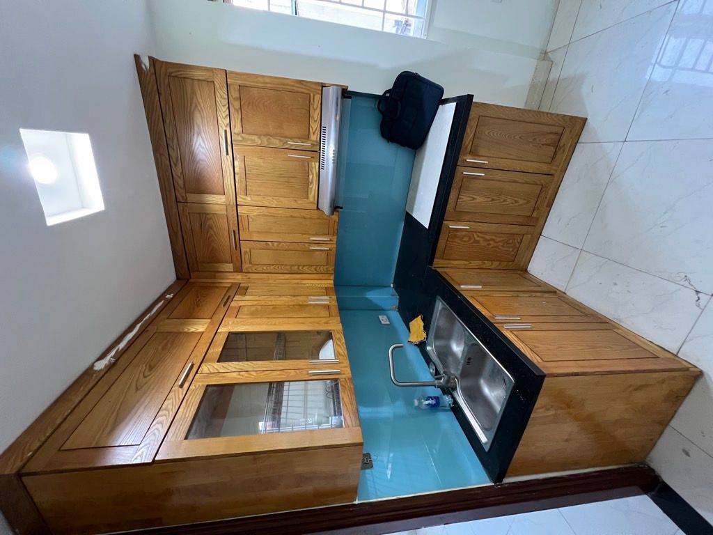 Bán nhà Vân Hồ - diện tích 50m2 6 tầng - Lô góc ô tô đỗ cổng - giá 2,999 tỷ