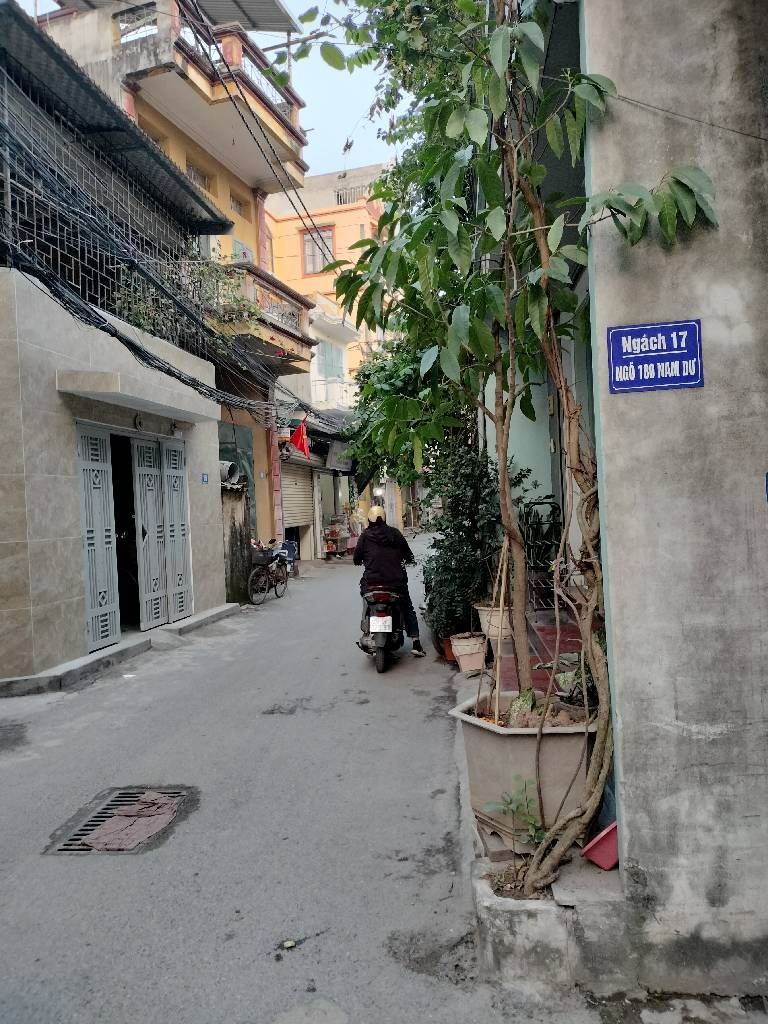 Bán nhà Nam Dư - diện tích 50m2 1 tầng - gần ô tô - giá 2,6 tỷ