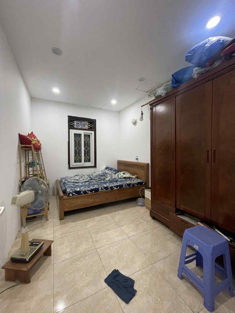 Bán nhà Hoàng Đạo Thành - diện tích 46m2 3 tầng - ô tô đỗ cửa - giá 8,0 tỷ