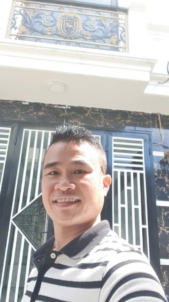 Bán nhà Hưng Phúc - diện tích 40.6m2 5 tầng - Nhà mới kính koong, ngõ nông rộng - giá 9,3 tỷ