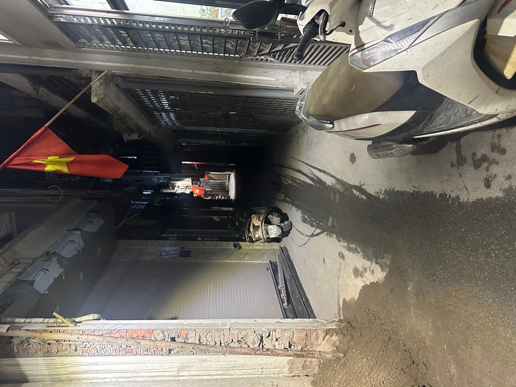 Bán nhà Ngõ Lan Bá - diện tích 67.3m2 7 tầng - SIÊU PHẨM DÒNG TIỀN - giá 17,2 tỷ