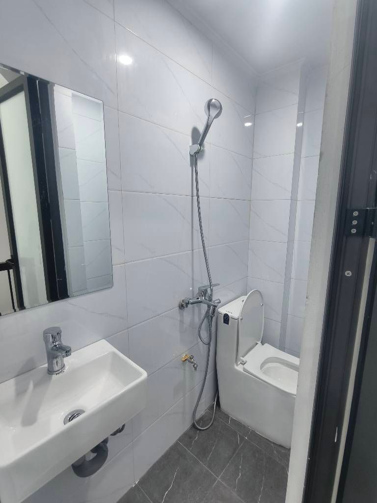 Bán nhà Văn Chương - diện tích 20m2 3 tầng - Ô TÔ TRÁNH ĐỖ TẬN CỬA - giá 3,95 tỷ