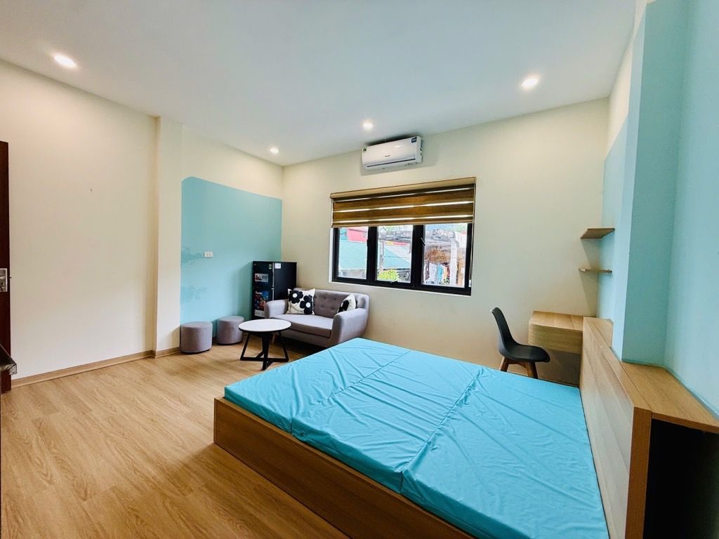 Bán nhà Kim Ngưu - diện tích 50.4m2 5 tầng - Ô TÔ ĐỖ CỬA - giá 12,3 tỷ