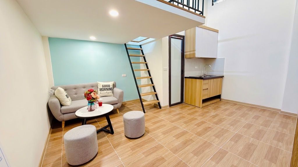 Bán nhà Kim Ngưu - diện tích 50.4m2 5 tầng - Ô TÔ ĐỖ CỬA - giá 12,3 tỷ