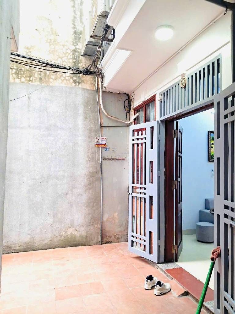 Bán nhà Vĩnh Hưng - diện tích 30m2 5 tầng - Nhà đẹp hiếm có - giá 6,9 tỷ