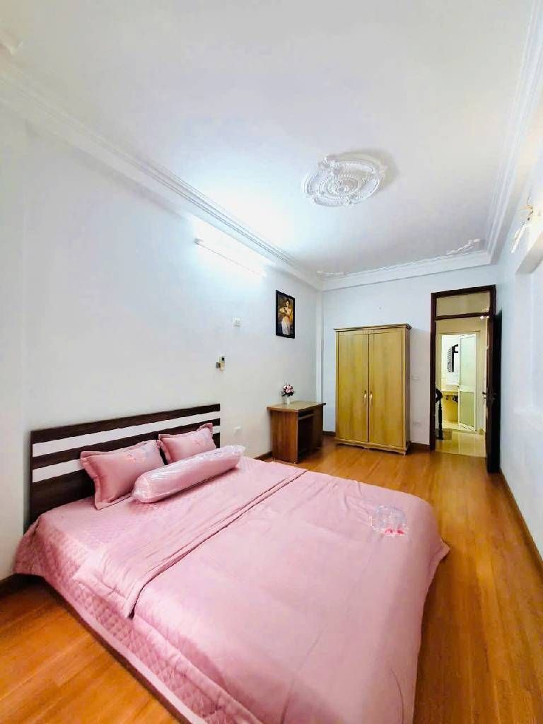 Bán nhà Vĩnh Hưng - diện tích 30m2 5 tầng - Nhà đẹp hiếm có - giá 6,9 tỷ